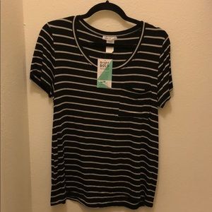 Honey and lace Dixon tee